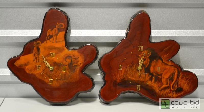 lot 6010 image: 2 Wood Clocks
