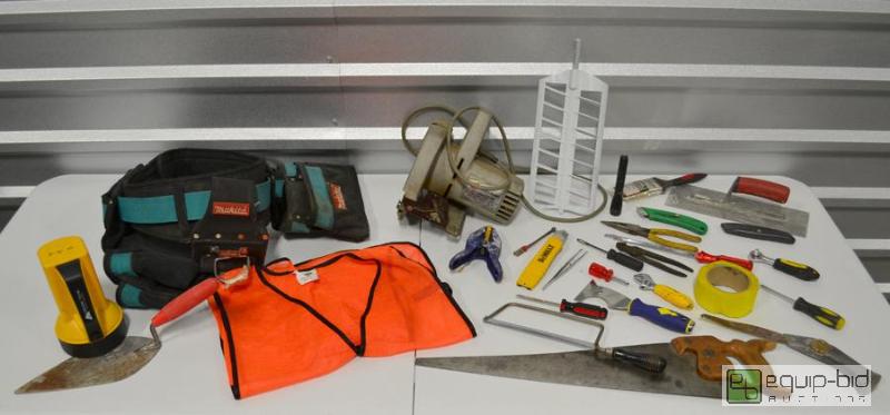 lot 6076 image: Tools 4