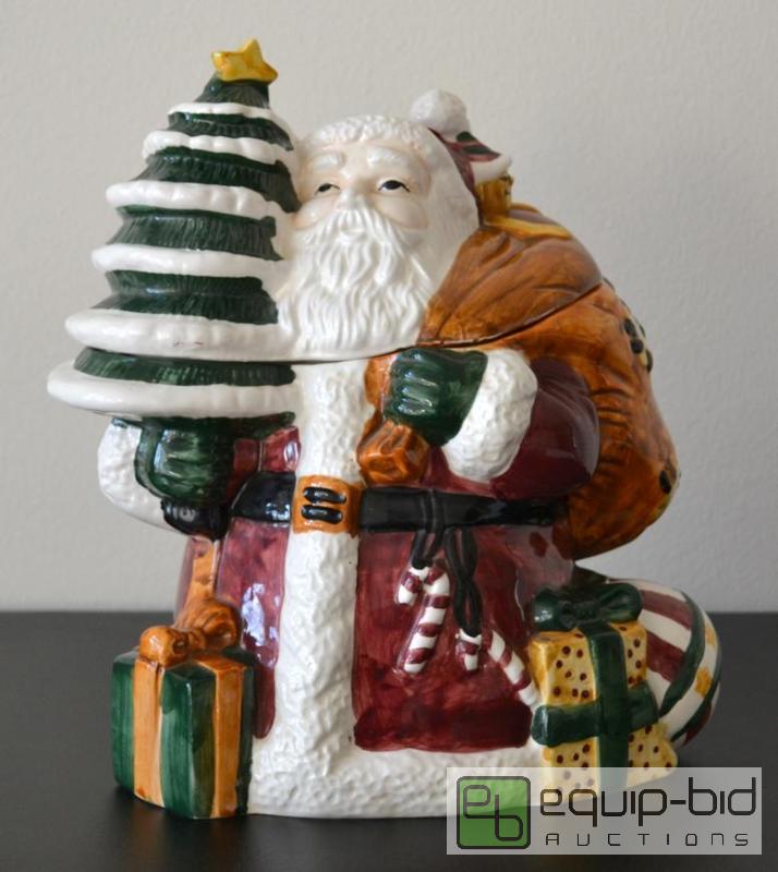 lot 6109 image: Santa with Christmas Tree Cookie Jar