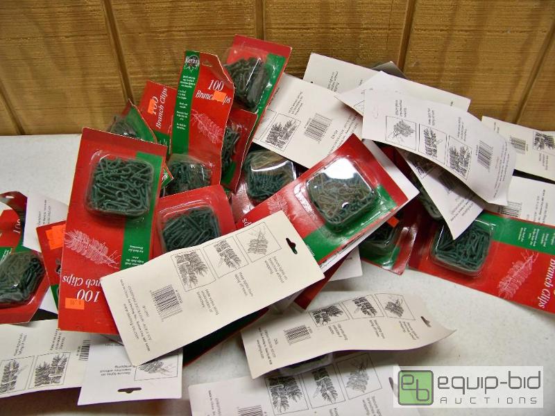 lot 1018 image: 39 packages of 100 branch clips