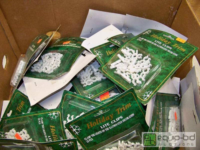 lot 1021 image: 49 packages of lite clips