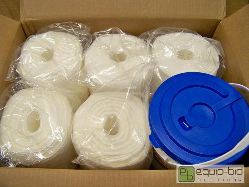 lot 1059 image: Case of 6 Kimberly Clark Kimtech Wipers for Solvents