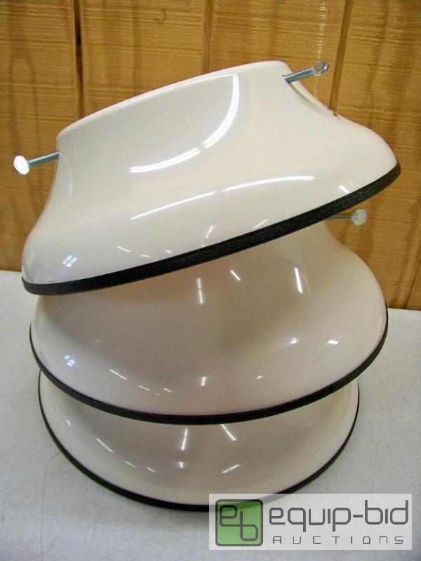 lot 1142 image: Case of 3 B&F Medical Oxygen Bottle Bases