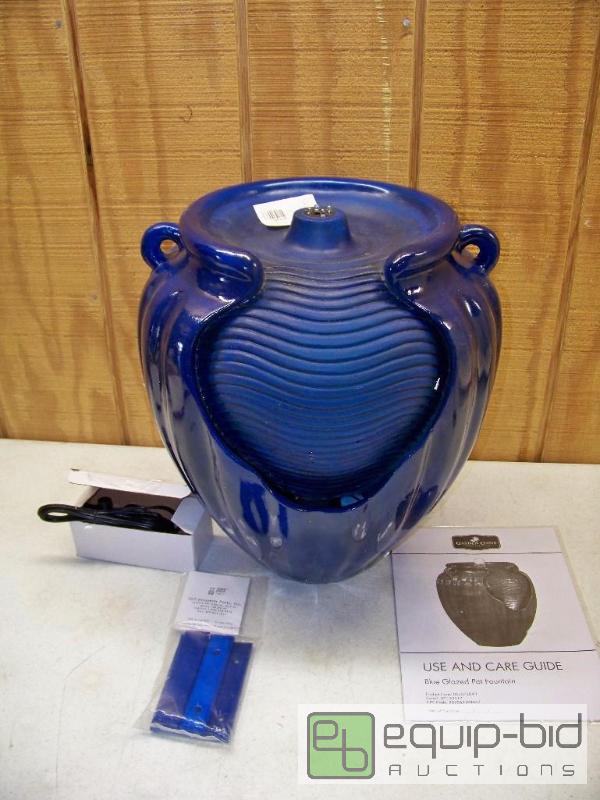 lot 1320 image: Garden Oasis Blue Glazed Pot Fountain