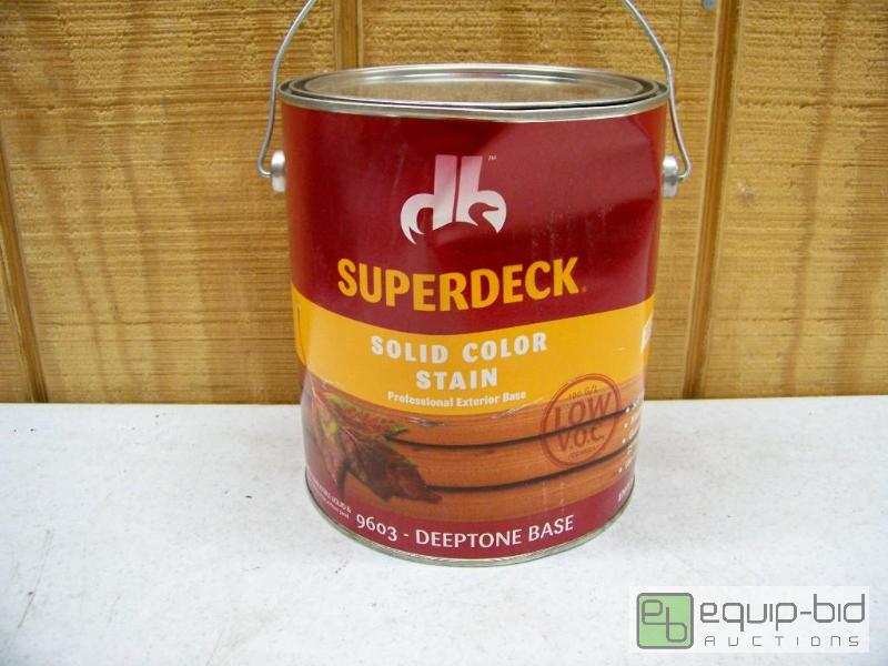 lot 1401 image: 4 Gallons Duperdeck Solid Color Satin