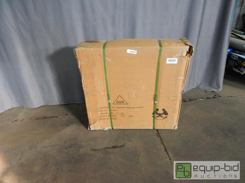 lot 1035 image: Gas Cylinder Storage Locker