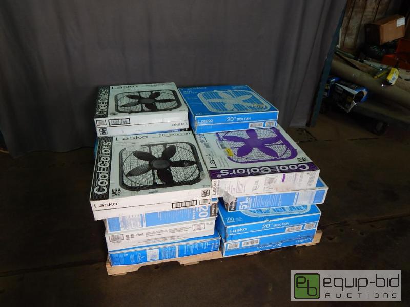 lot 1045 image: Lot of Store Return Fans