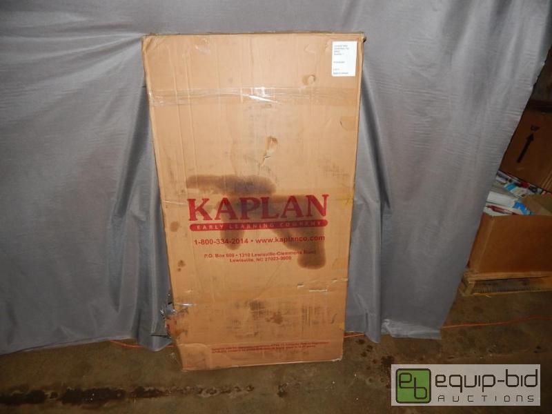 lot 1063 image: Kaplan Carolina Table Top