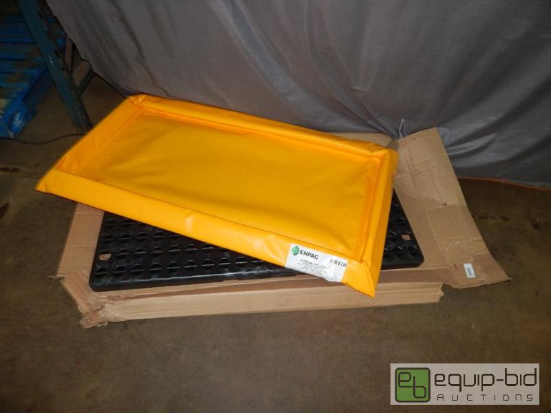 lot 1072 image: Enpac Barrel Spill Pallet