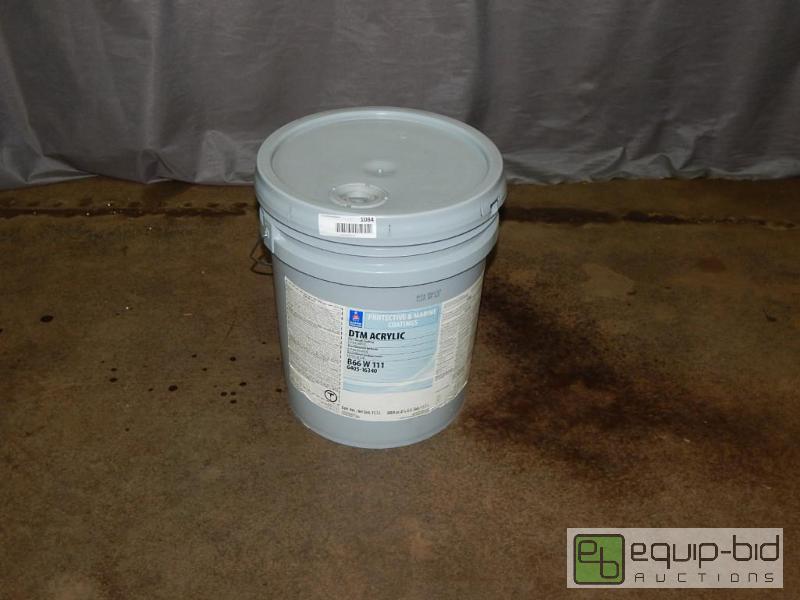 lot 1084 image: Sherwin Williams Protective and Marine Gloss Acrylic Coating