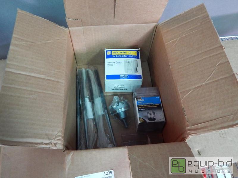 lot 1239 image: Lot of Tools
