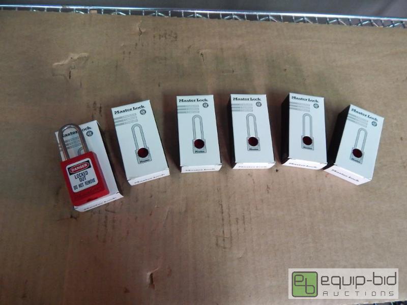 lot 1251 image: Lot of Master Lock Lock Out Pad Locks