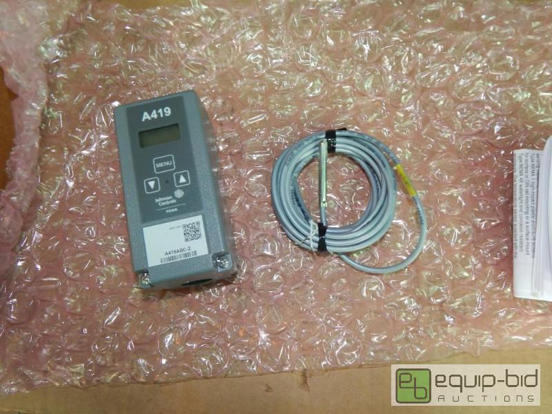 lot 1267 image: Single Stage Temp Controller