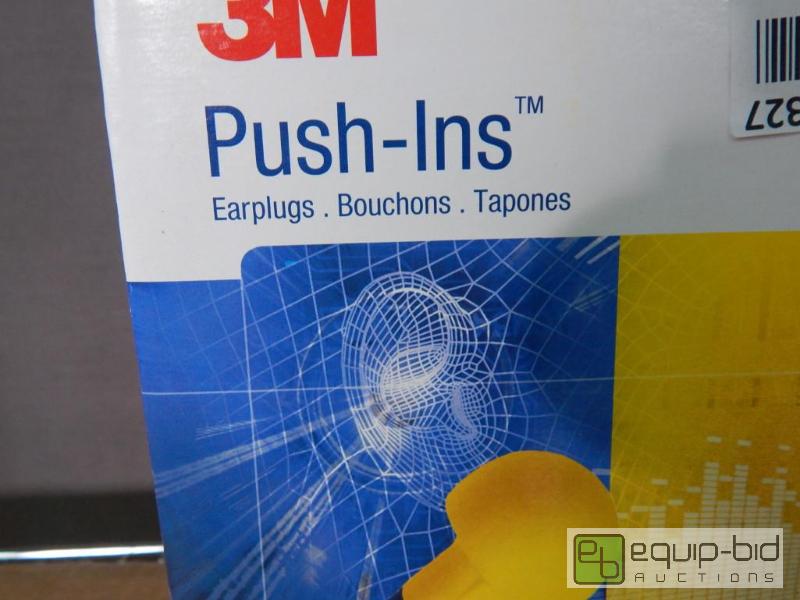 lot 1327 image: Box of 3M Ear Protection