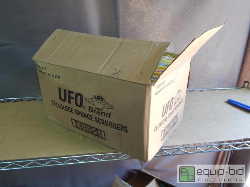 lot 1405 image: Case of UFO Scouring Pads