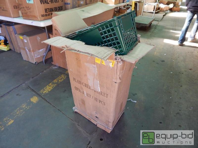 lot 1448 image: Case of Green Shopping Baskets