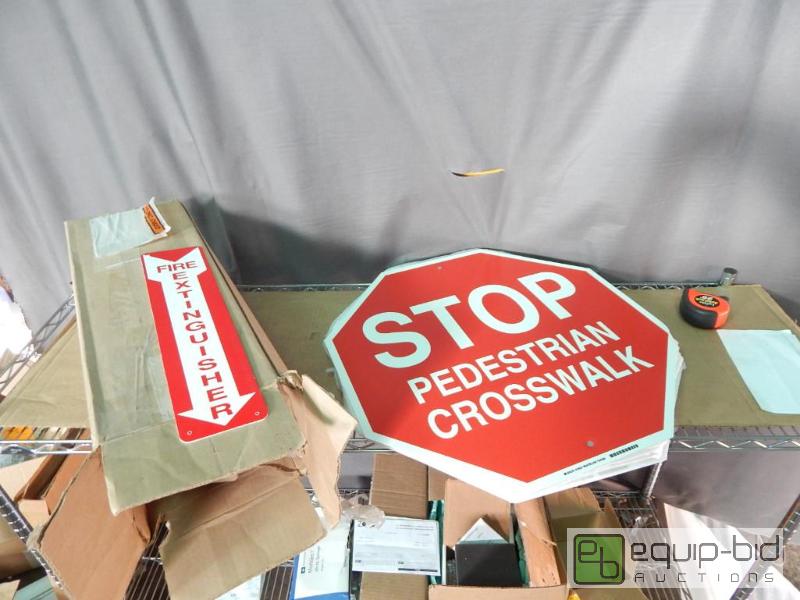 lot 1521 image: Lot of Signs