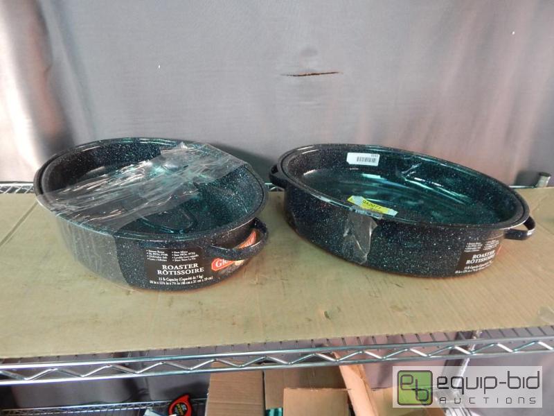 lot 1531 image: 2 Roaster Pans