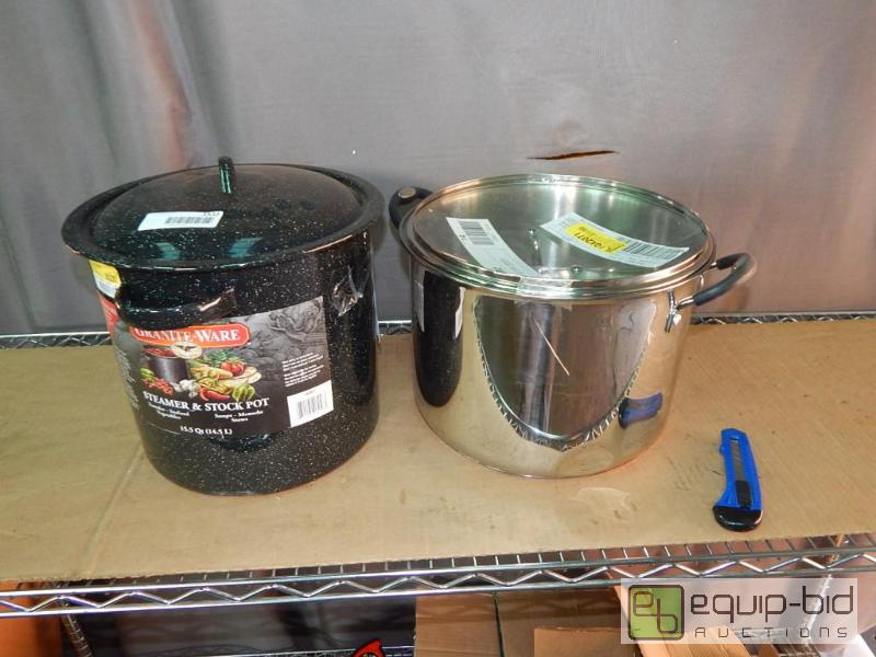lot 1533 image: Lot of 2 Stock Pots