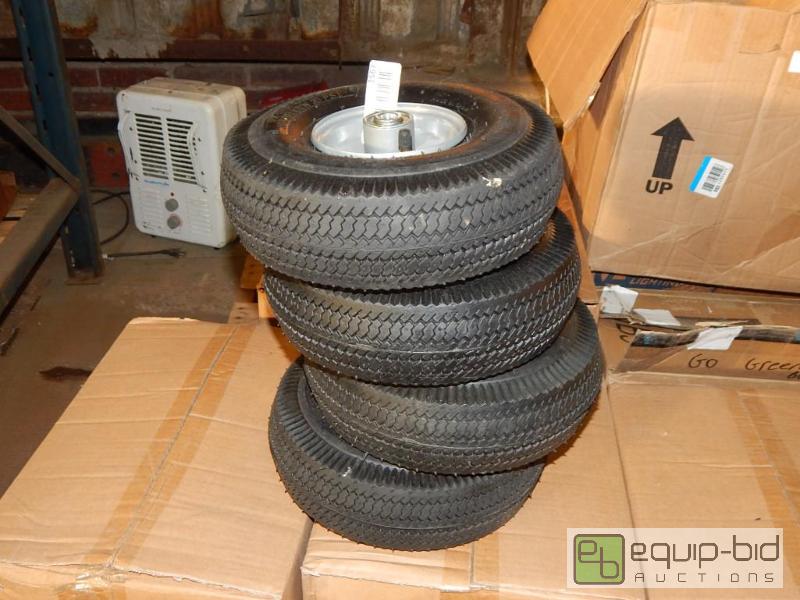 lot 1567 image: 4 Utility Wheels and Tires