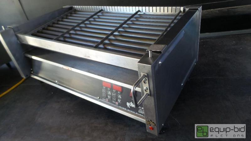 lot 11181 image: STAR HOT DOG ROLLER  GRILL MAX PRO