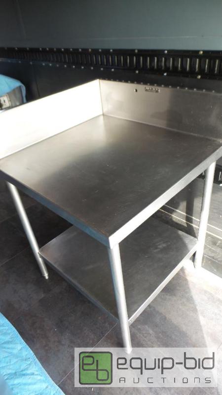 lot 11187 image: S.S. CORNER TABLE