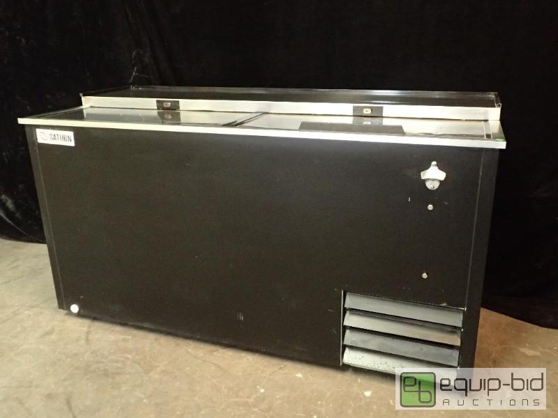 lot 7138 image: Saturn Equipment 65 Horizontal Bottle Cooler - Value Series (SBC65)