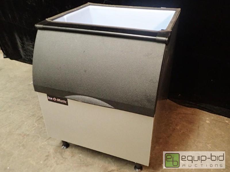 lot 7146 image: Ice-O-Matic B40-Slope Front Bin