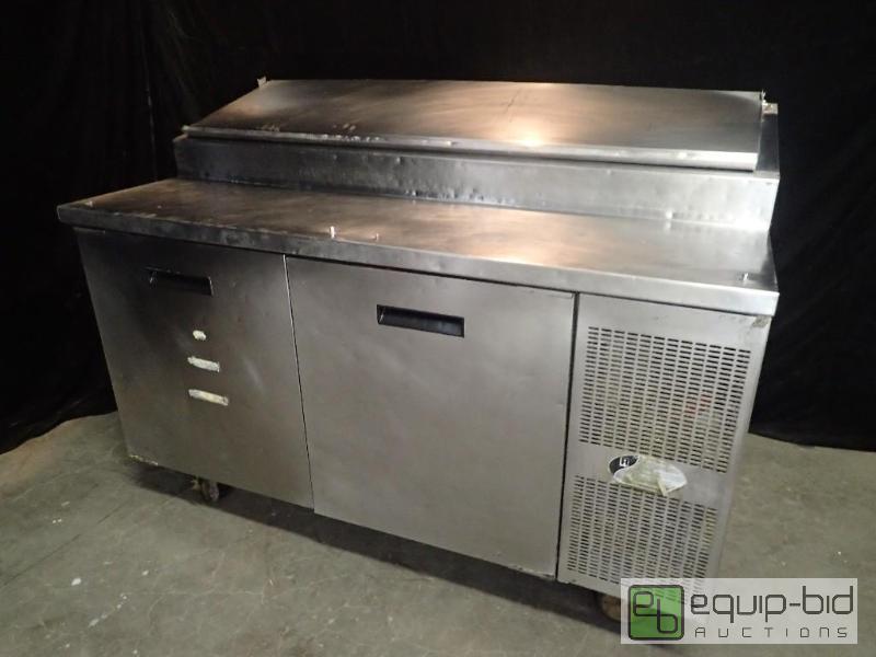 lot 7151 image: Randell 60in Pizza Prep Table