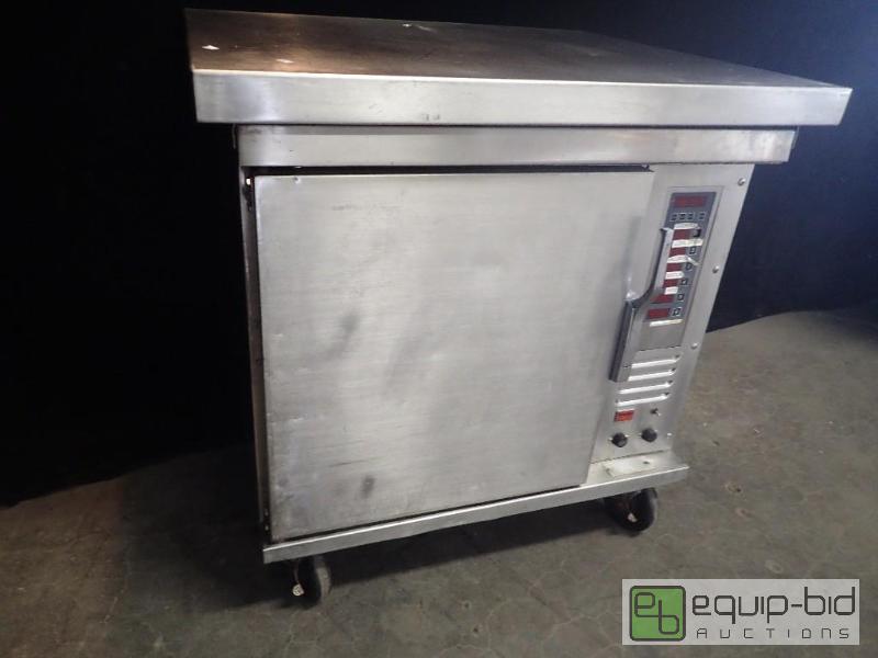 lot 7153 image: Hobart Natural Gas Half Size Convetioin Oven
