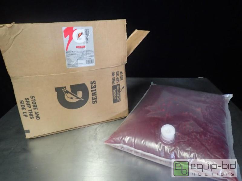 lot 7209 image: Gatorade 3 Gallon Bag