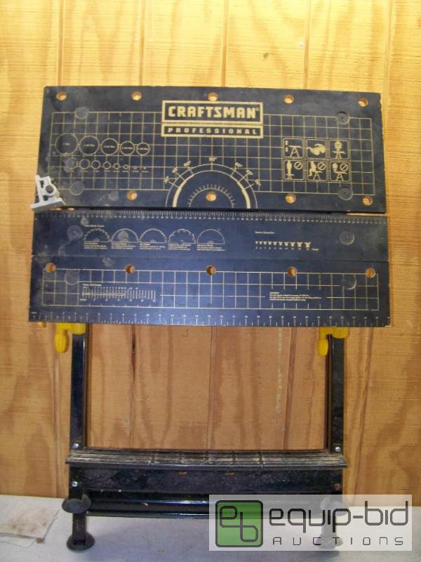 lot 1081 image: Craftsman Fold up Work Bench