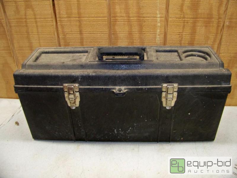 lot 1082 image: Contico Tool Box