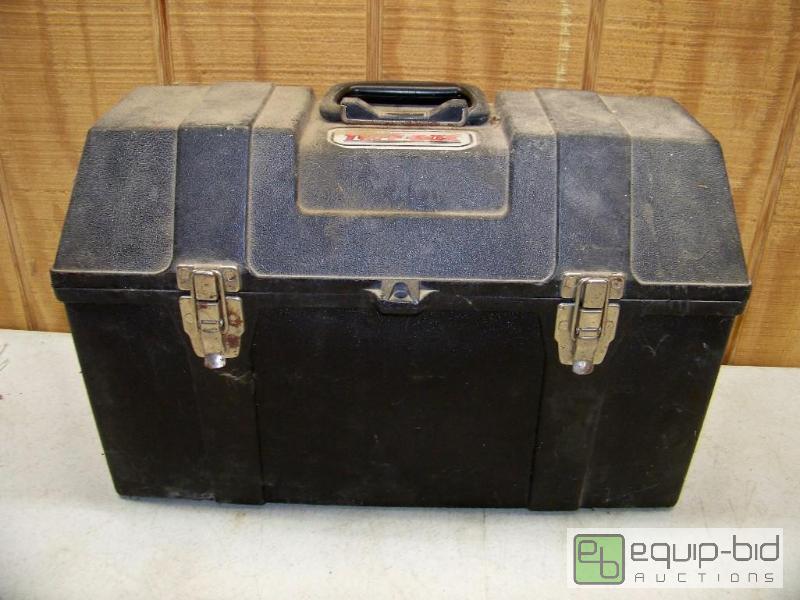 lot 1083 image: Tuff-Box Tool Box