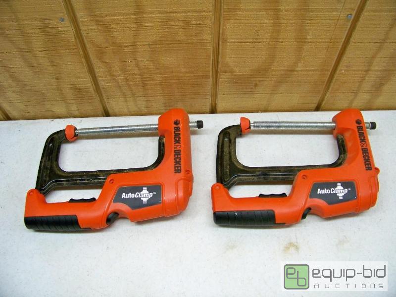 lot 1098 image: Black and Decker Auto Clamps