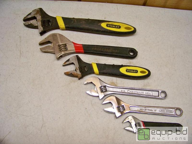 lot 1105 image: Crescent Wrenches