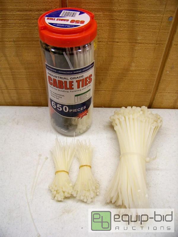 lot 1112 image: Cable Ties