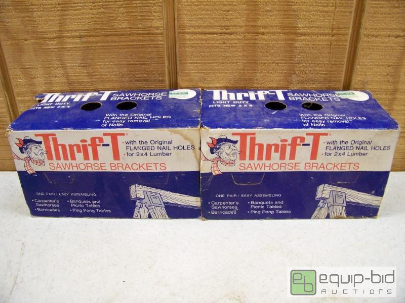 lot 1120 image: Thrift Light Duty Saw Horse Brackets
