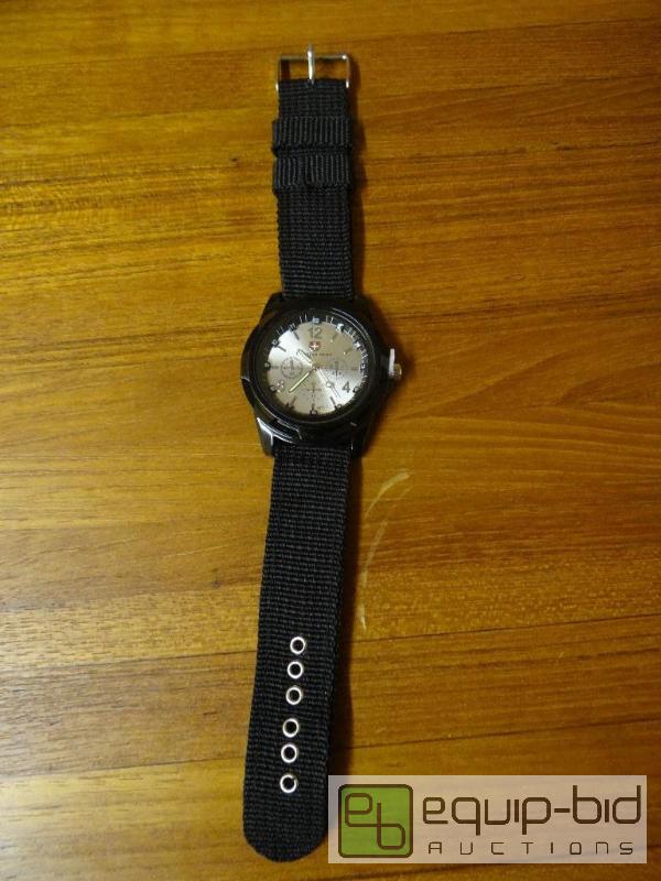 lot 1114 image: New Gemius Army watch. Black....