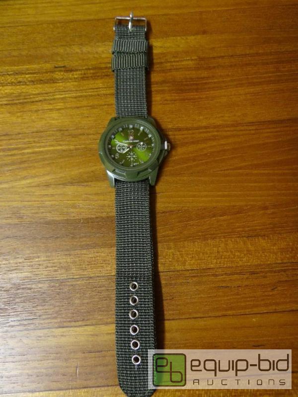 lot 1115 image: New Gemius Army watch. Green...