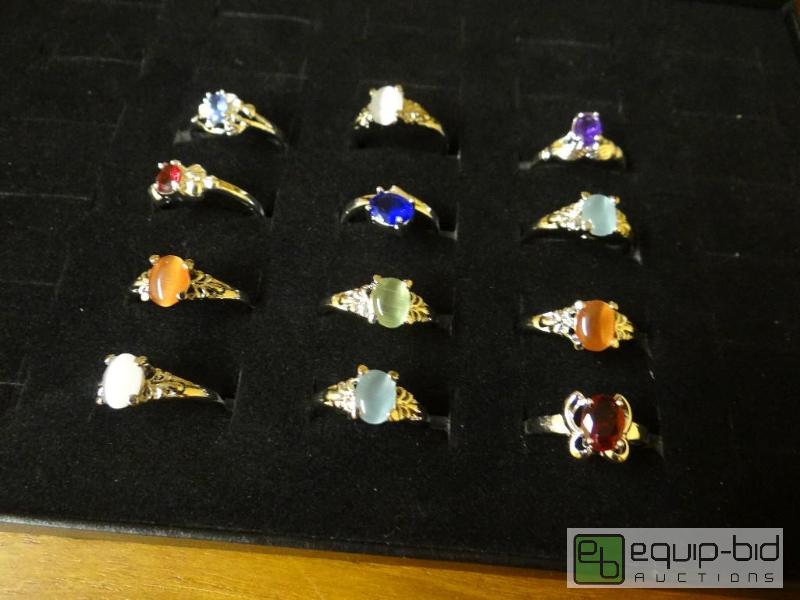 lot 1189 image: Lot of 12 various rings.  Ring display not in...