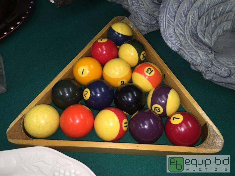 lot 106 image: Vintage Pool Balls and Holder