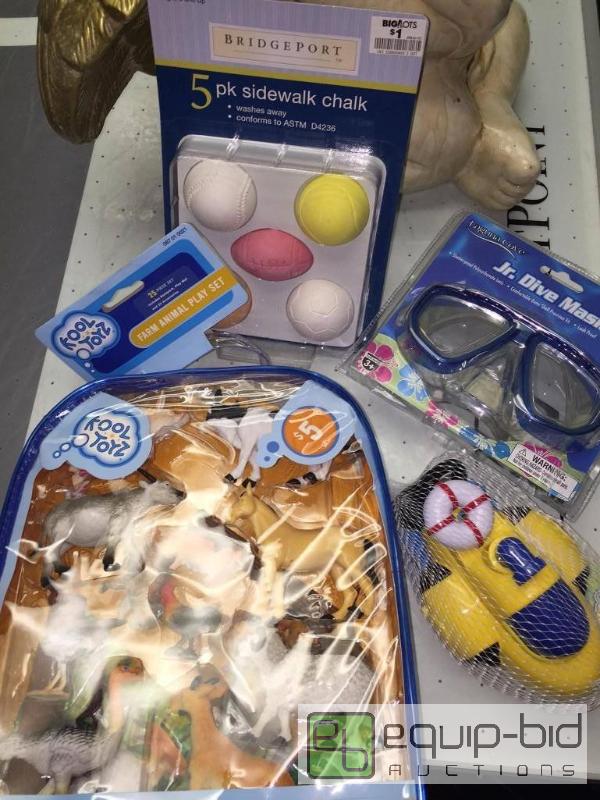 lot 119 image: Lot of Brand New Toys