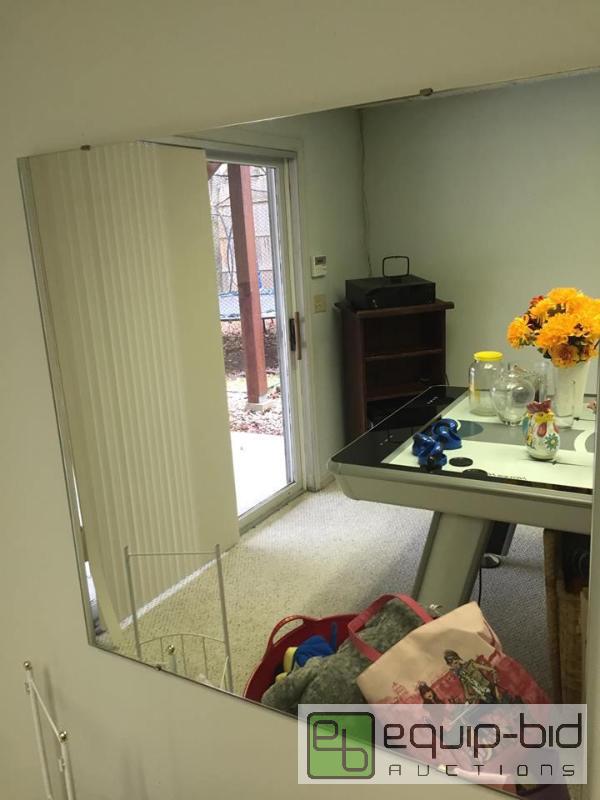 lot 135 image: Wall Mirror