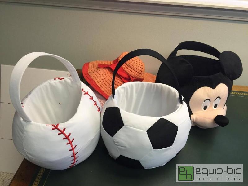 lot 136 image: Set of Baskets including Mickey Mouse