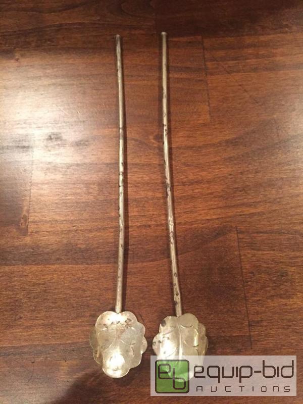 lot 21 image: Pair of Vintage Mexican Sterling Silver Cocktail Drinking Straws