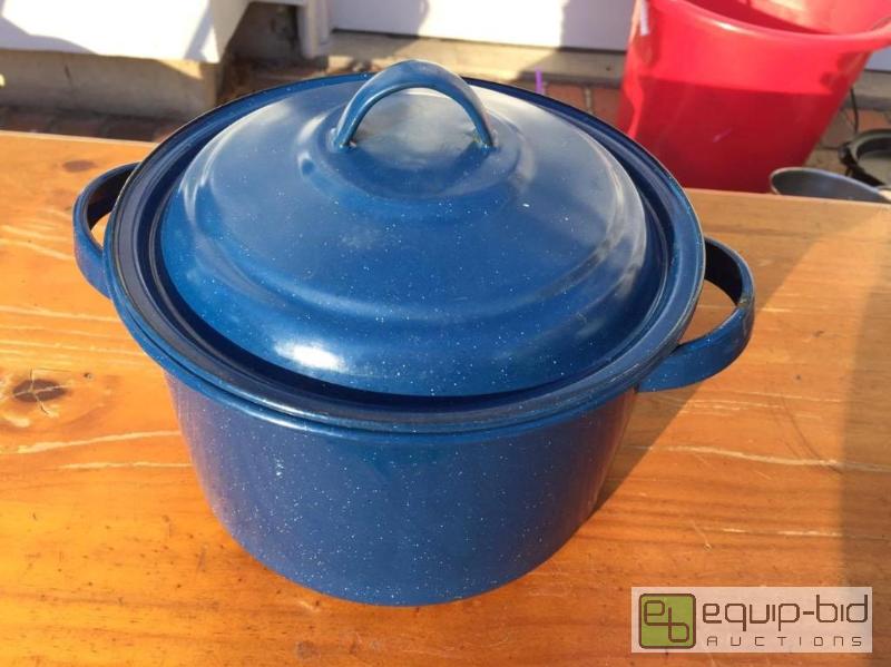 lot 210 image: Granite Ware Roaster