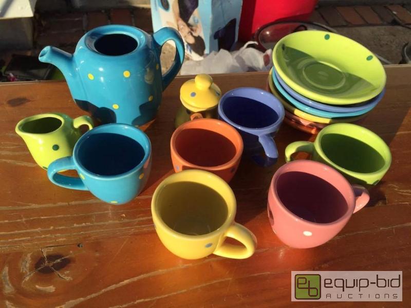 lot 240 image: Childrens Colorful Ceramic Tea Set