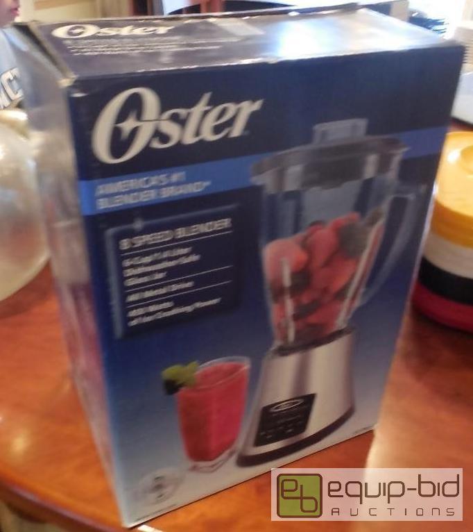 lot 36 image: Oster 8 Speed Blender (In Box)