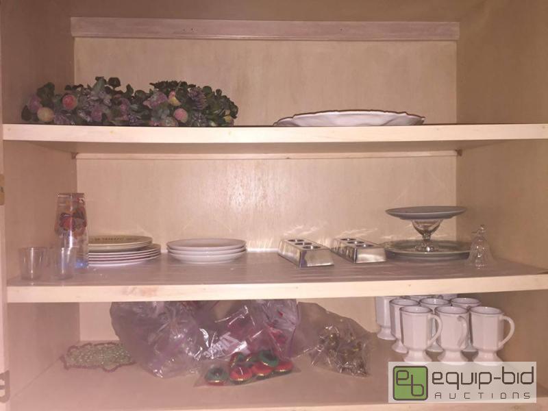 lot 47 image: Large Lot Floral Arrangements,Italy Platter, Various GlassWare, Polished Candlesticks, Napkin Rings